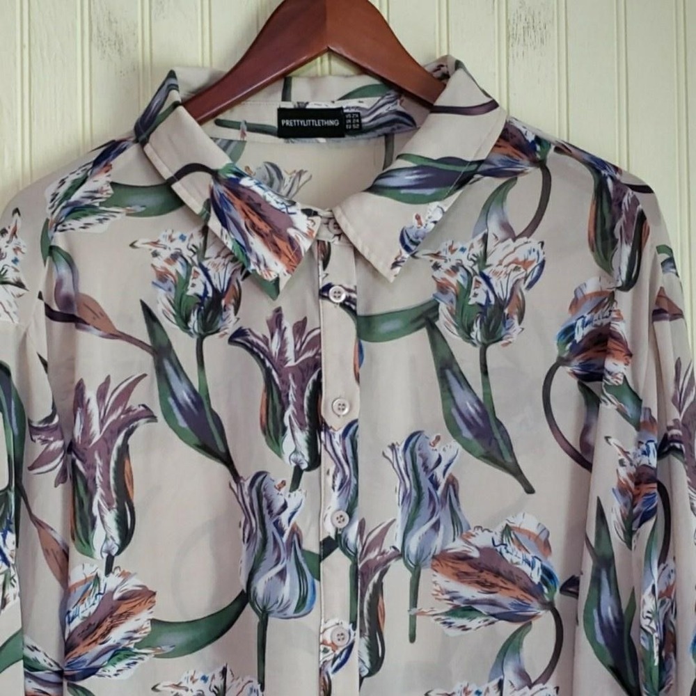 PrettyLittleThing Blouse Womens Plus 2X Collared Long Sleeve Floralβ Tunic Top